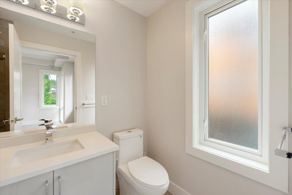 Bedroom 2 Photo of 7553 Oak Street, Vancouver, BC