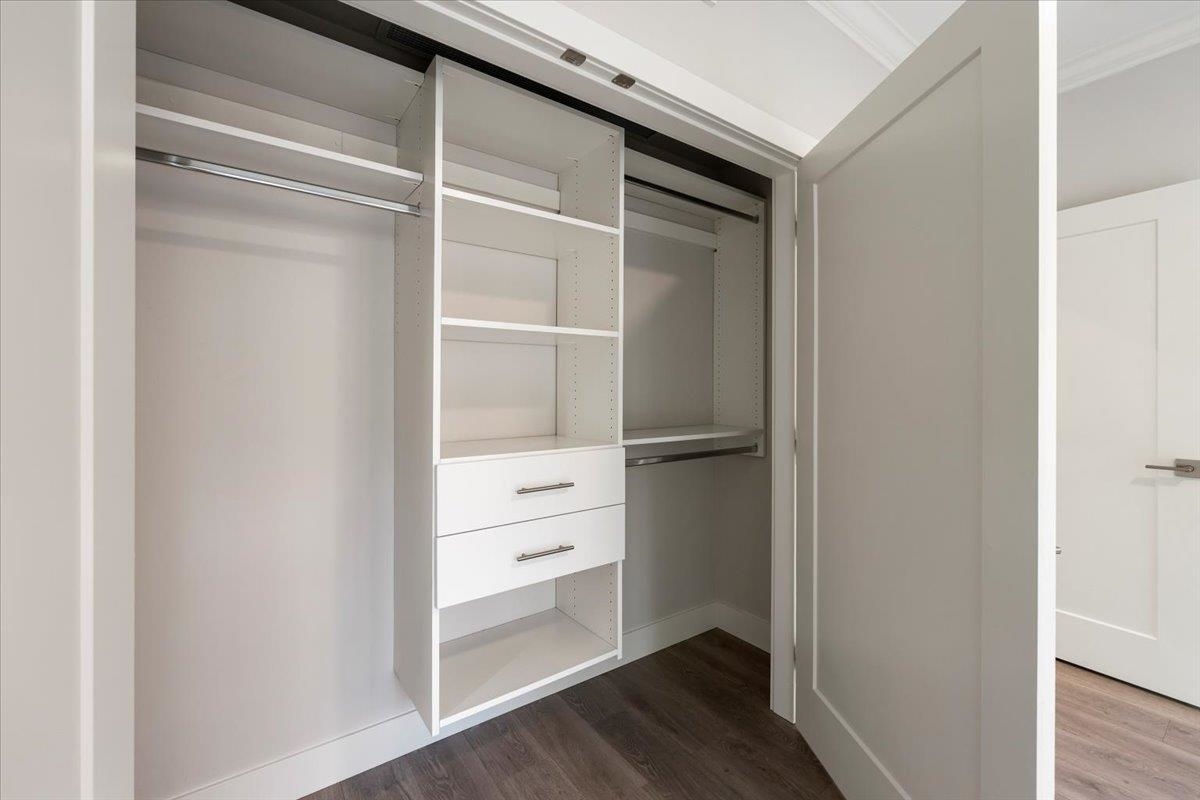 Bedroom 3 Photo of 7553 Oak Street, Vancouver, BC