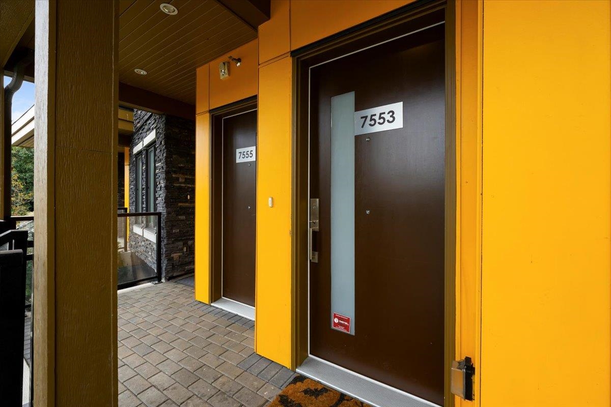 Living Room Photo of 7553 Oak Street, Vancouver, BC