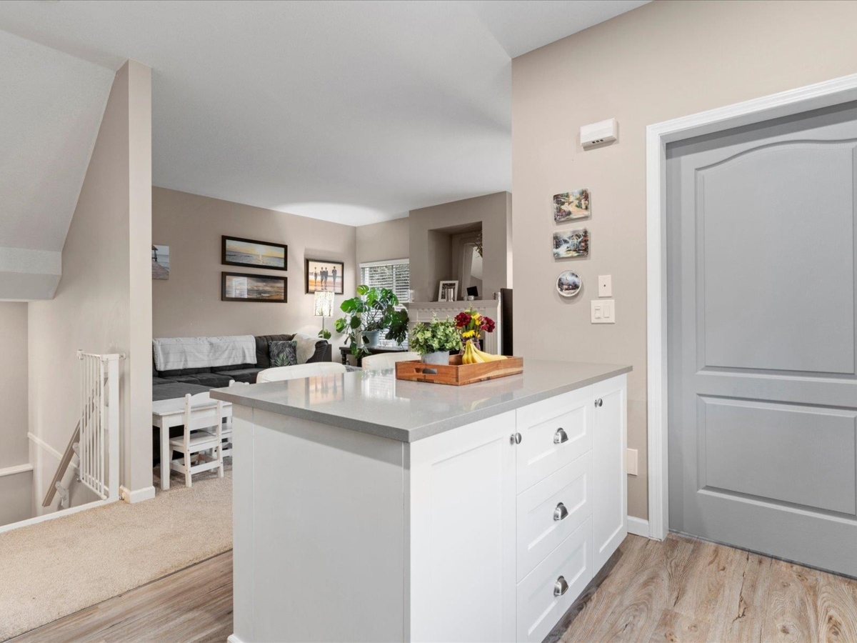 Kitchen Photo of 4330 Bill Reid Terrace, Abbotsford, BC