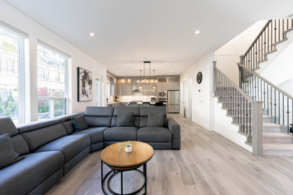 Breakfast Nook Photo of 16755 16a Avenue, Surrey, BC
