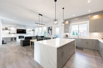 Kitchen Photo of 16755 16a Avenue, Surrey, BC