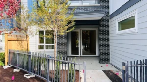 104 13788 76 Avenue, Surrey, BC