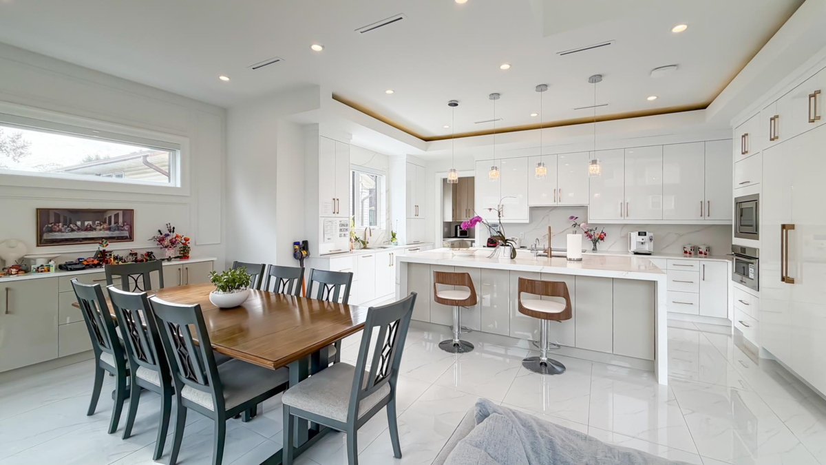 Dining Area Photo of 5302 Springdale Court, Burnaby, BC