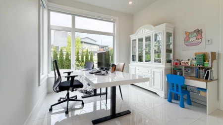 Entry Foyer Photo of 5302 Springdale Court, Burnaby, BC