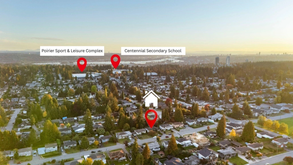 Walk-In Closet Photo of 1750 Regan Avenue, Coquitlam, BC