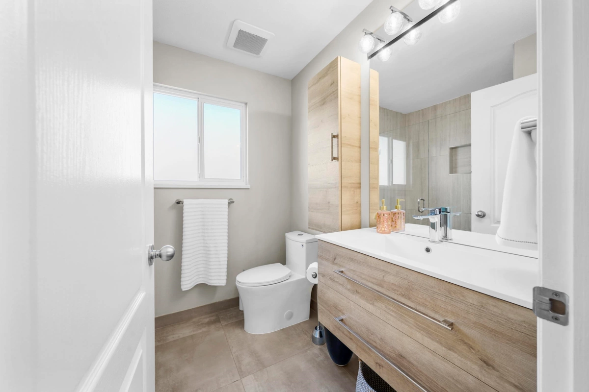 Front Yard Photo of 1220 Yangtze Place, Port Coquitlam, BC