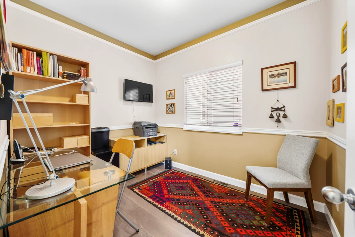 Laundry Room Photo of 1220 Yangtze Place, Port Coquitlam, BC