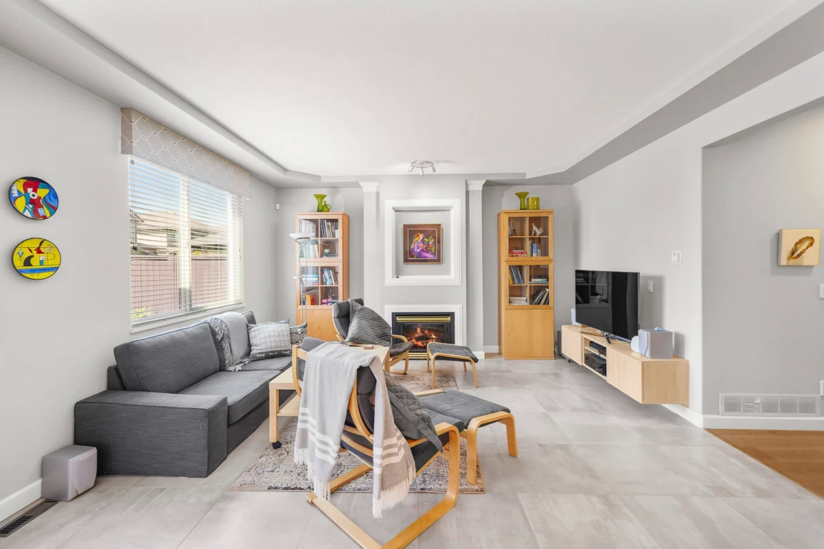 Powder Room Photo of 1220 Yangtze Place, Port Coquitlam, BC