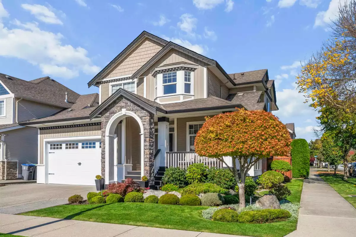 Exterior Rear Photo of 19095 68a Avenue, Surrey, BC