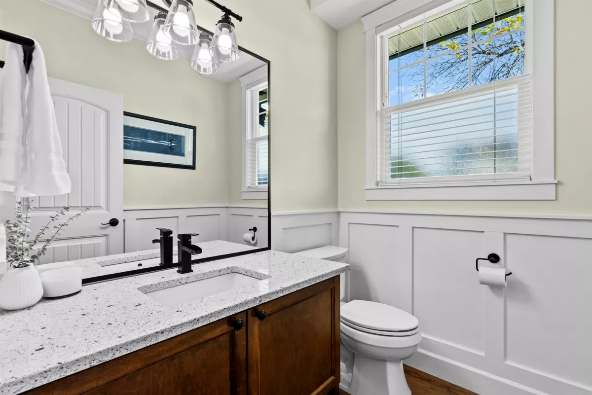 Powder Room Photo of 19095 68a Avenue, Surrey, BC