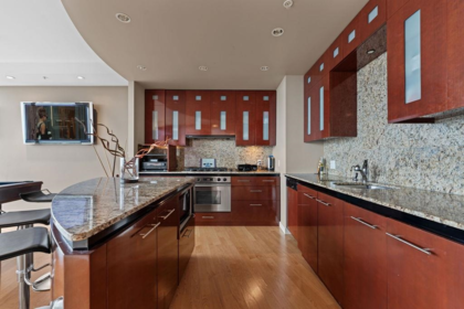Office / Den Photo of 4303 938 Nelson Street, Vancouver, BC