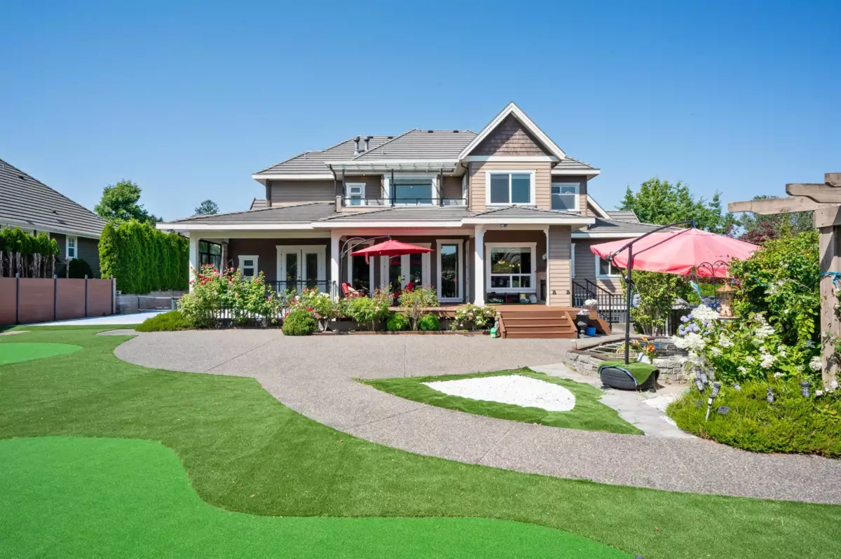 Exterior Front Photo of 16418 36a Avenue, Surrey, BC