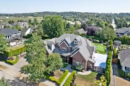 16418 36a Avenue, Surrey, BC, Surrey — 6 bed single family residence for sale