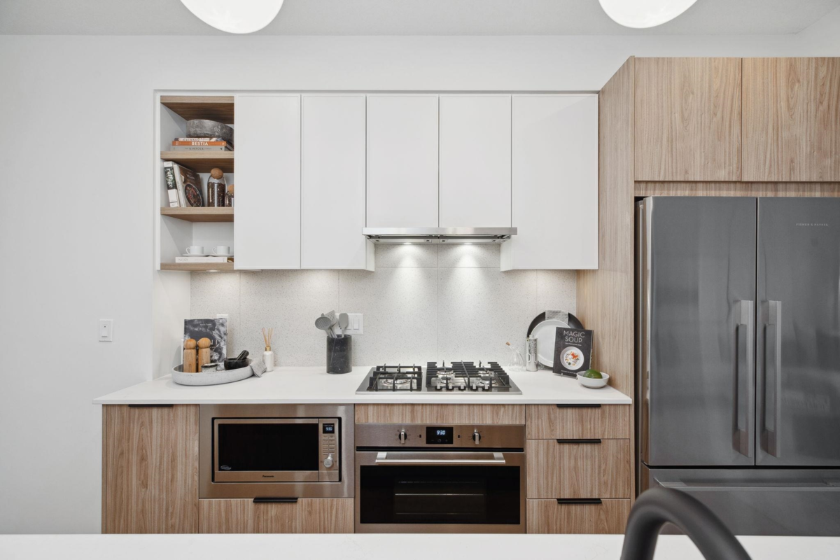Dining Area Photo of 201 715 Ducklow Street, Coquitlam, BC