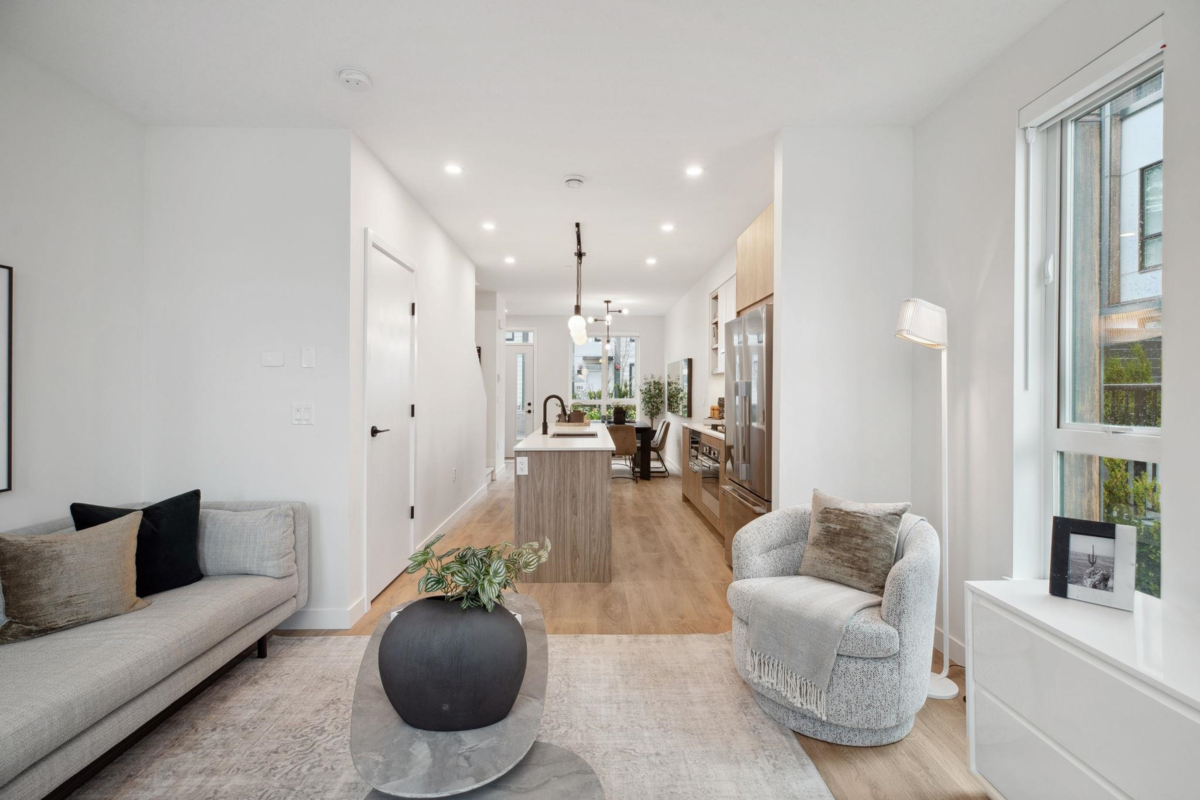Kitchen Island Photo of 201 715 Ducklow Street, Coquitlam, BC
