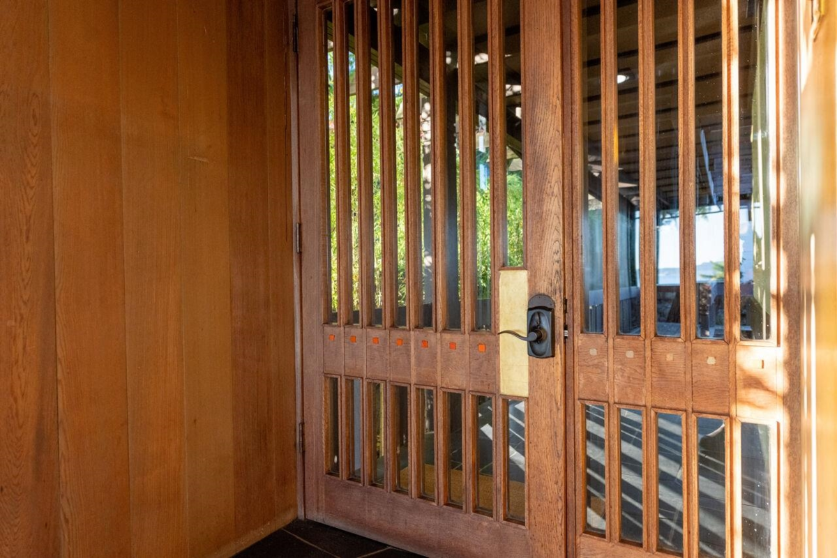 Bedroom 3 Photo of 3248 Marine Drive, West Vancouver, BC