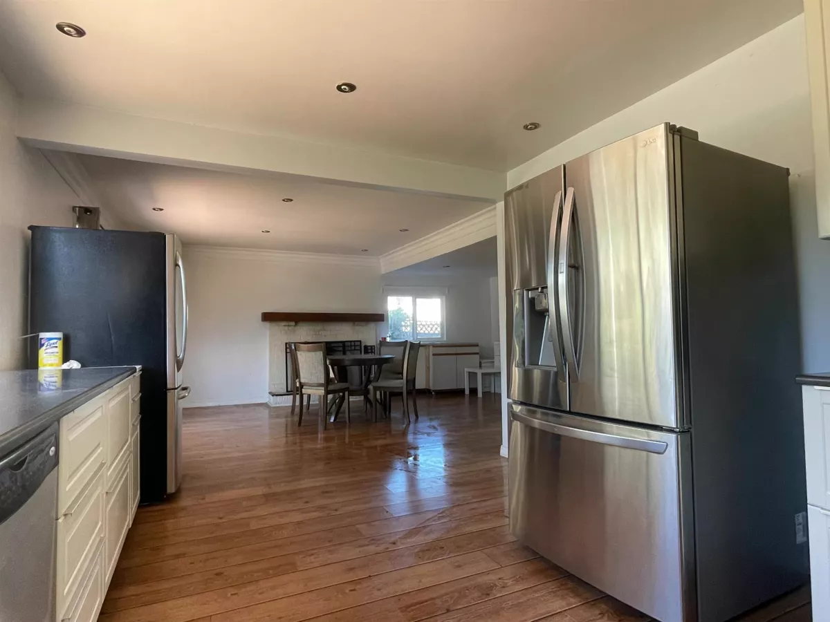 Breakfast Nook Photo of 10471 Steveston Highway, Richmond, BC