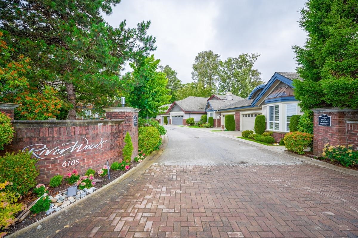 Staircase Photo of 1 6105 River Road, Delta, BC
