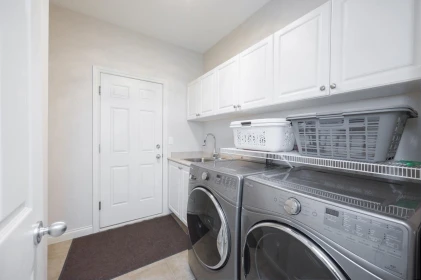 Mudroom Photo of 1 6105 River Road, Delta, BC