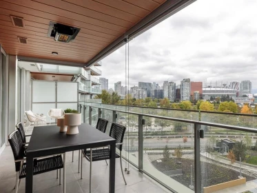 911 1768 Cook Street, Vancouver, BC, Vancouver — Apartment/Condo for sale