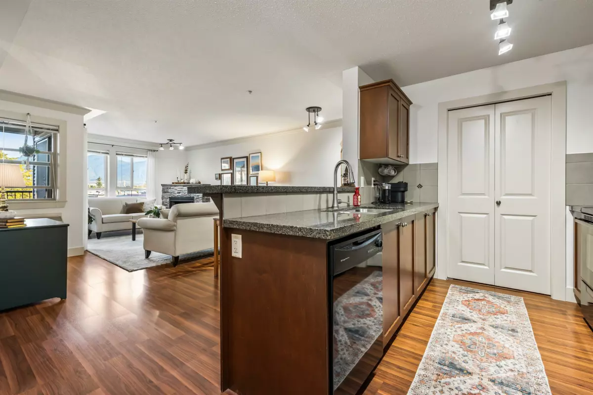 Living Room Photo of 310 9000 Birch Street, Chilliwack, BC