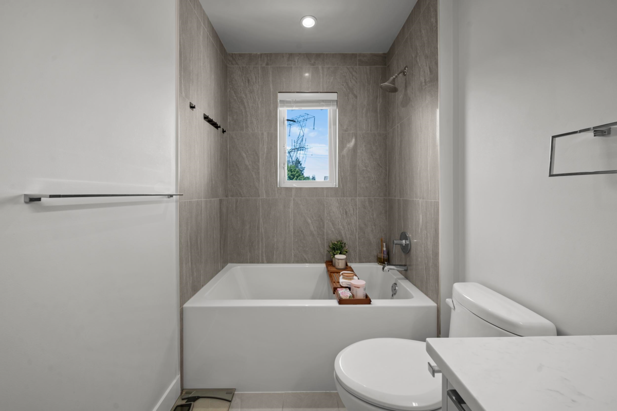 Bedroom 4 Photo of 7 2828 156 Street, Surrey, BC