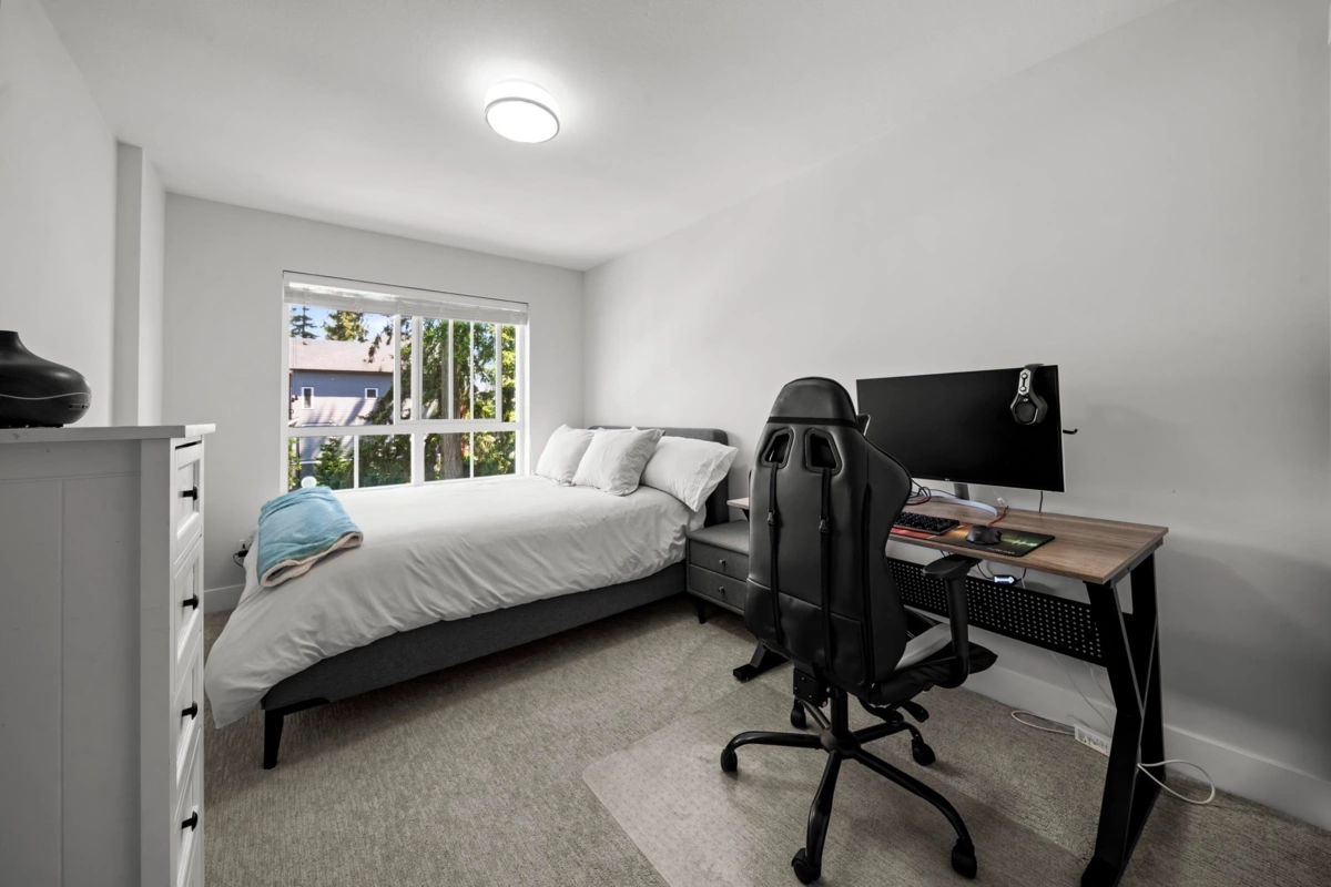 Guest Bathroom Photo of 7 2828 156 Street, Surrey, BC