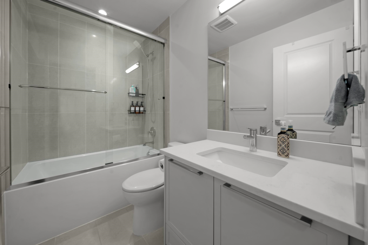 Office / Den Photo of 7 2828 156 Street, Surrey, BC