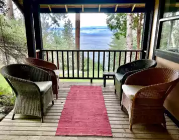 Breakfast Nook Photo of 398 East Point Road, Saturna Island, BC