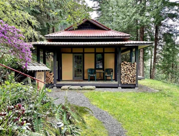 398 East Point Road, Saturna Island, BC, Galiano Island — 2 bed recreational for sale