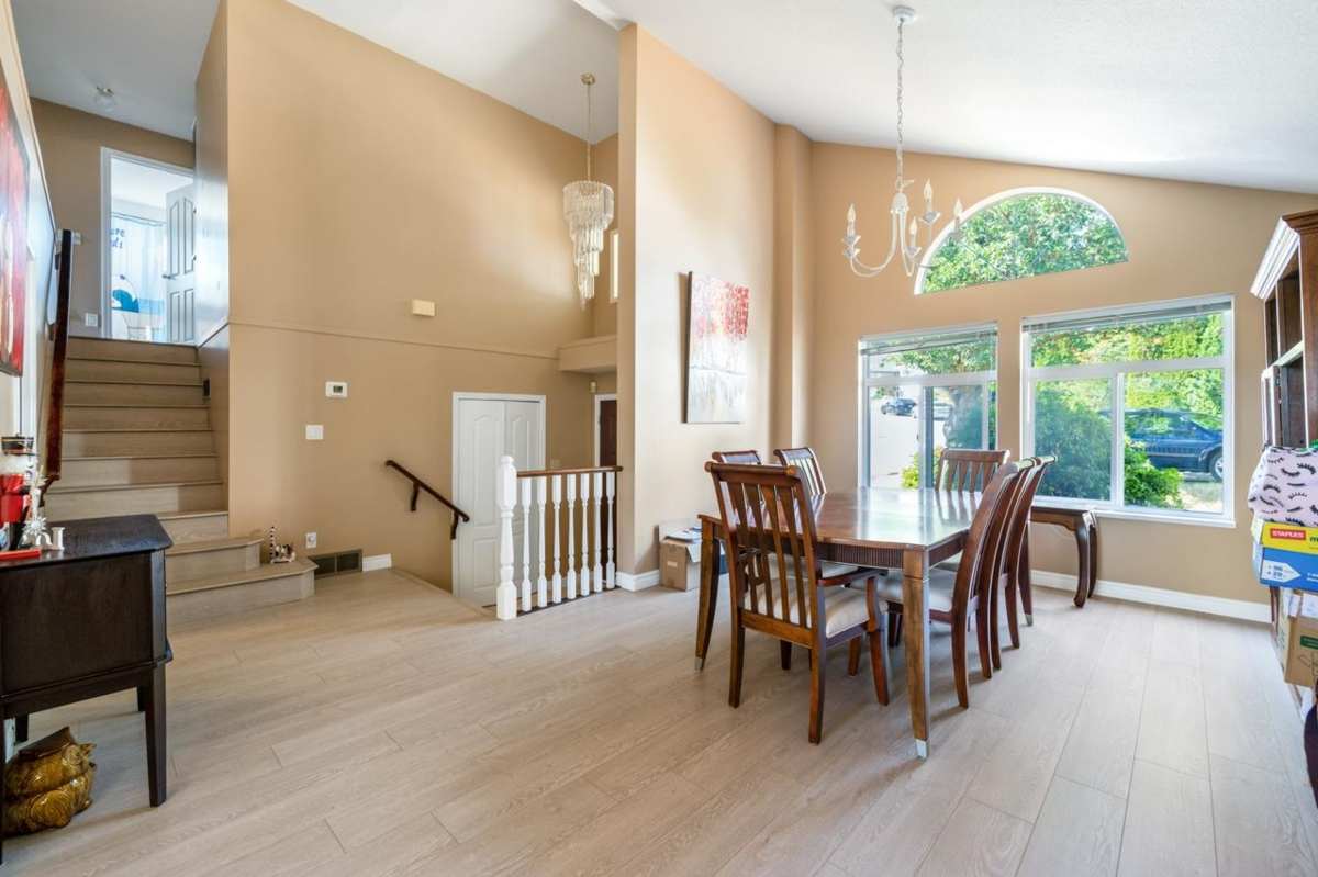 Family Room Photo of 2984 Lotus Court, Coquitlam, BC