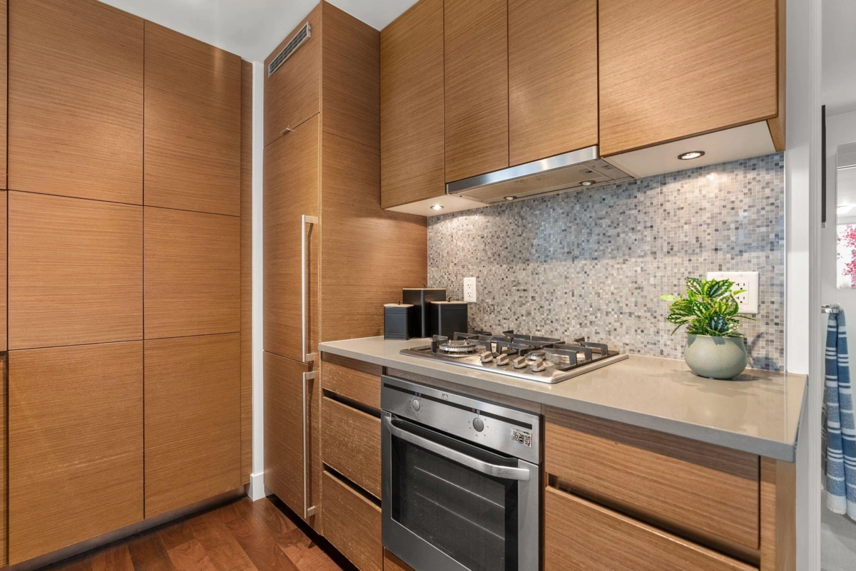 Breakfast Nook Photo of 907 565 Smithe Street, Vancouver, BC