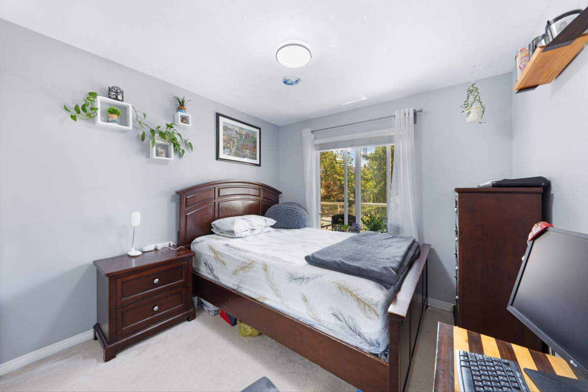 Basement Recreation Room Photo of 215 12125 75a Avenue, Surrey, BC