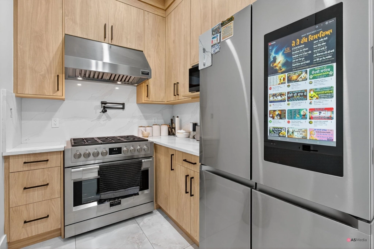 Office / Den Photo of 17925 56a Avenue, Surrey, BC