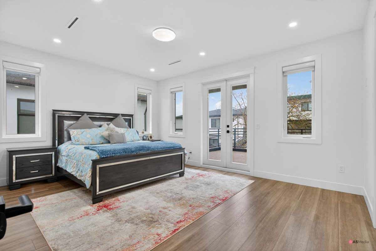 Outdoor Patio Photo of 17925 56a Avenue, Surrey, BC