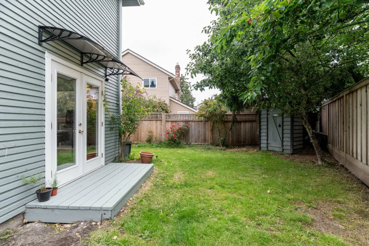Swimming Pool Photo of 4734 Cedar Tree Lane, Ladner, BC