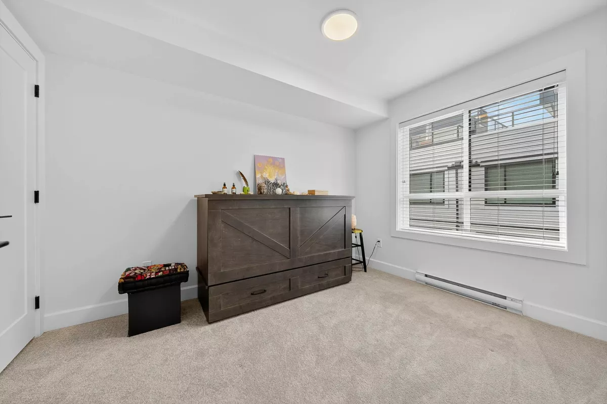 Hallway Photo of 16 5476 Brydon Crescent, Langley, BC