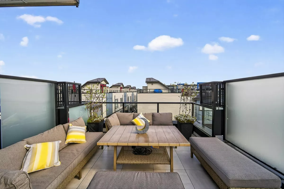 Living Room Photo of 16 5476 Brydon Crescent, Langley, BC