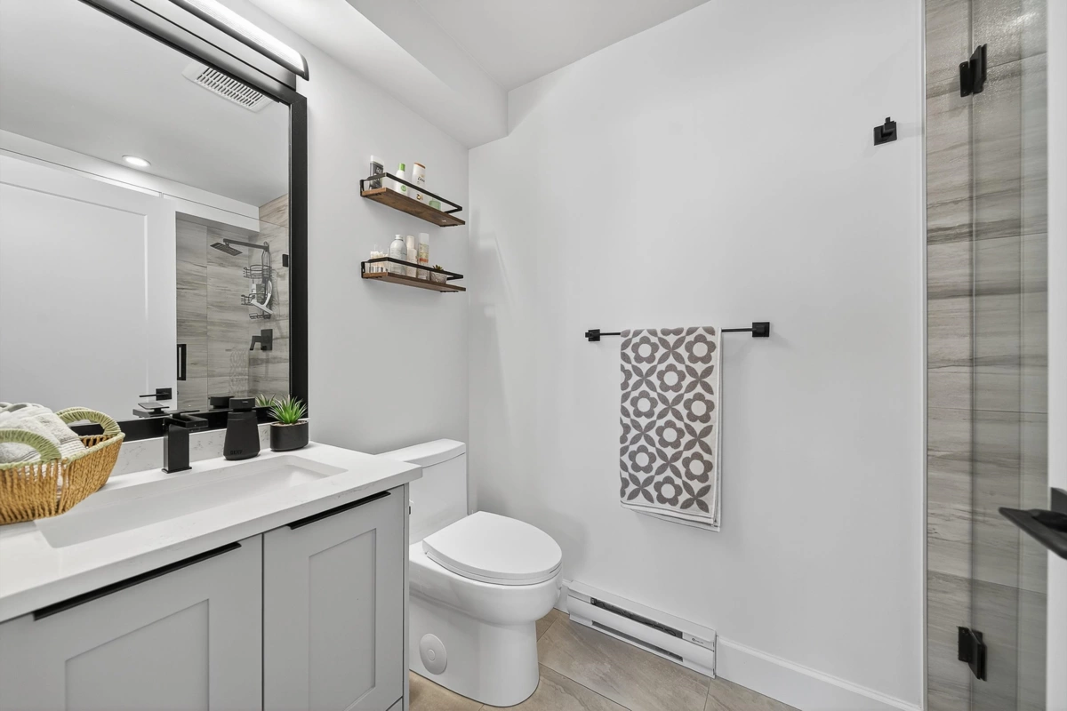 Mudroom Photo of 16 5476 Brydon Crescent, Langley, BC