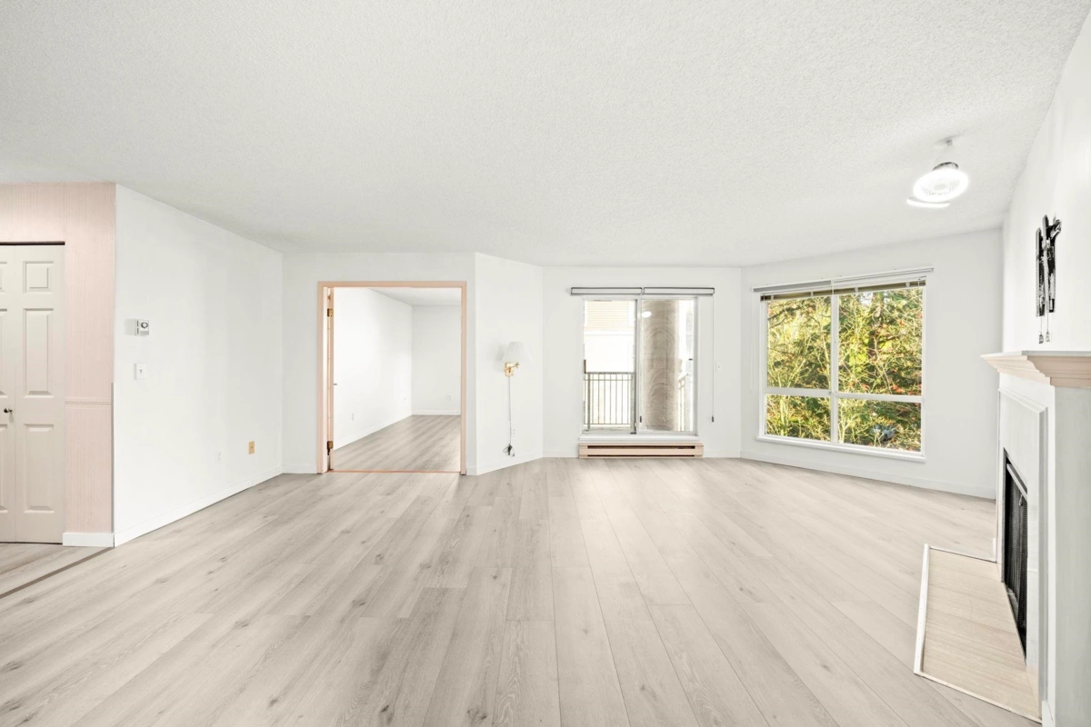 Breakfast Nook Photo of 235 7451 Moffatt Road, Richmond, BC