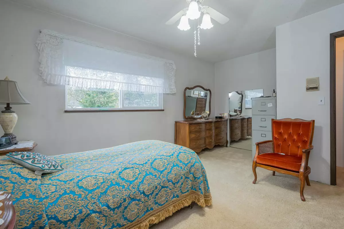 Basement Recreation Room Photo of 4820 200 Street, Langley, BC