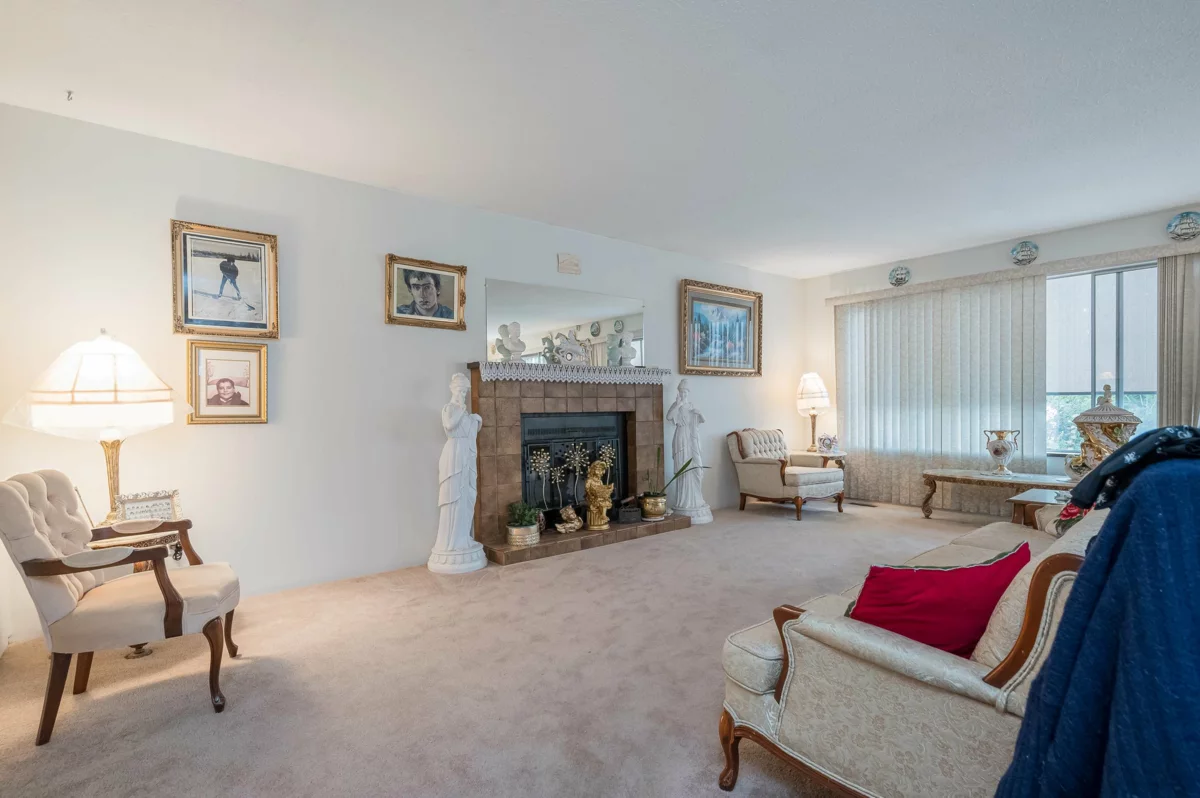 Primary Bathroom Photo of 4820 200 Street, Langley, BC