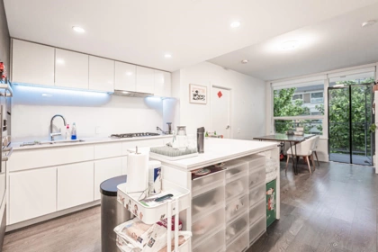 Basement Recreation Room Photo of 516 5508 Hollybridge Way, Richmond, BC
