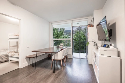 516 5508 Hollybridge Way, Richmond, BC, Richmond — Apartment/Condo for sale