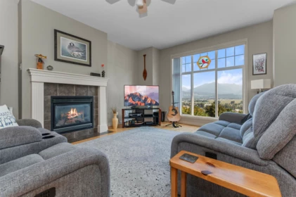 76 8590 Sunrise Drive, Chilliwack, BC, Chilliwack — Townhouse for sale