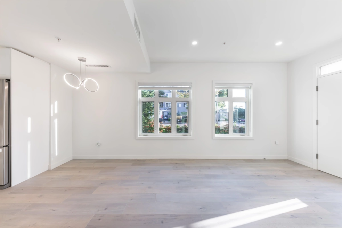 Bedroom 4 Photo of 7 6988 Griffiths Avenue, Burnaby, BC