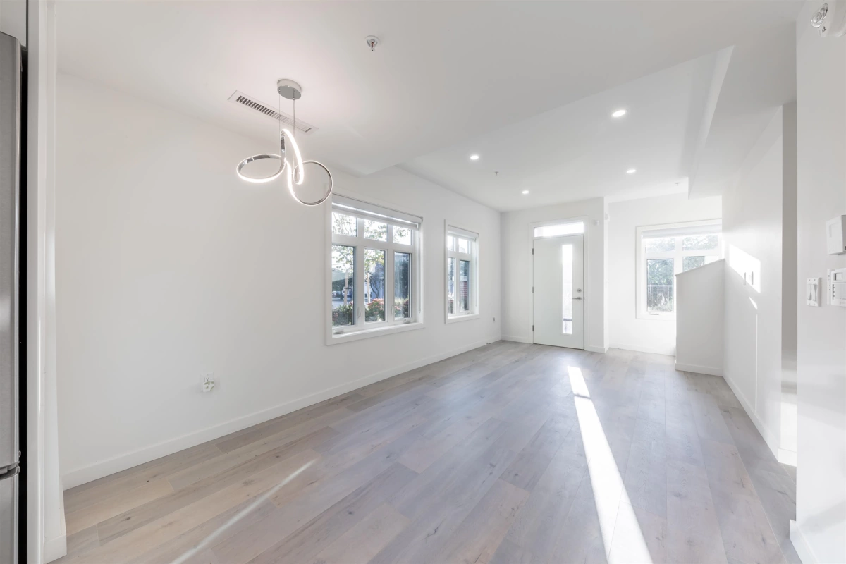 Loft / Bonus Room Photo of 7 6988 Griffiths Avenue, Burnaby, BC