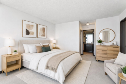 2201 1408 Strathmore Mews, Vancouver, BC