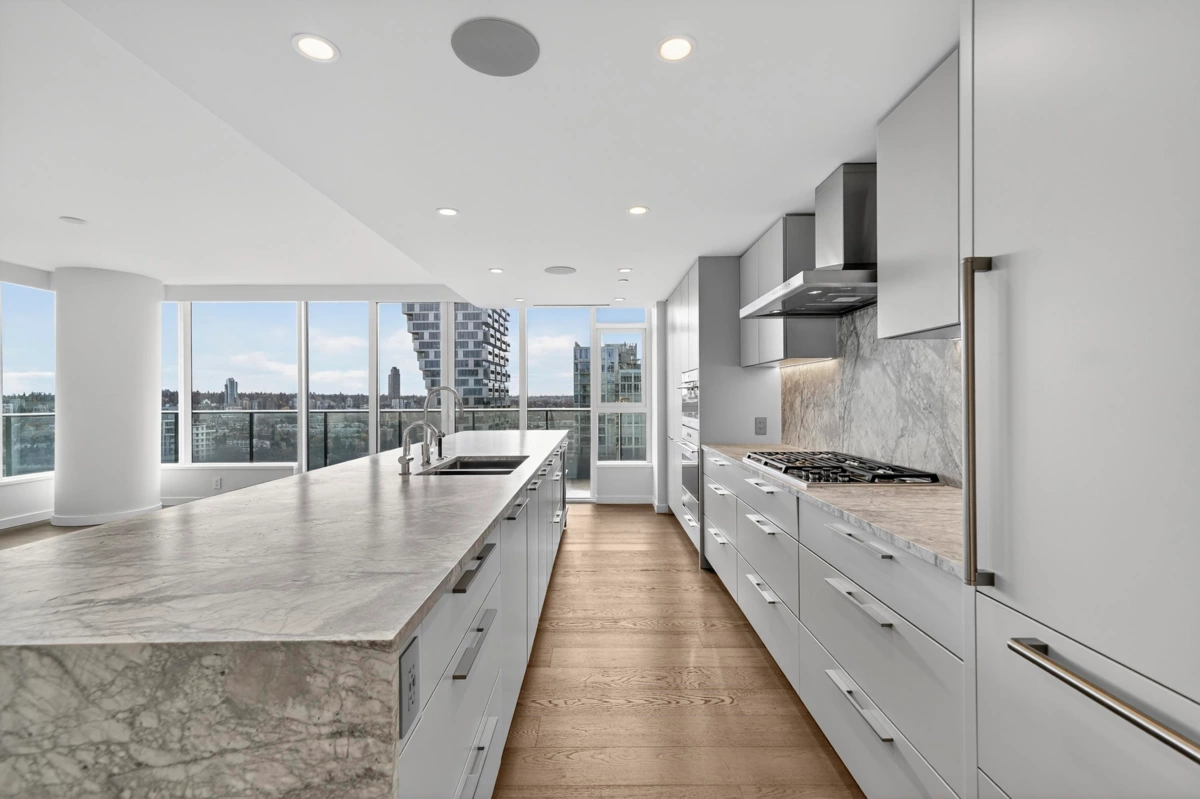 Kitchen Island Photo of 2403 1335 Howe Street, Vancouver, BC